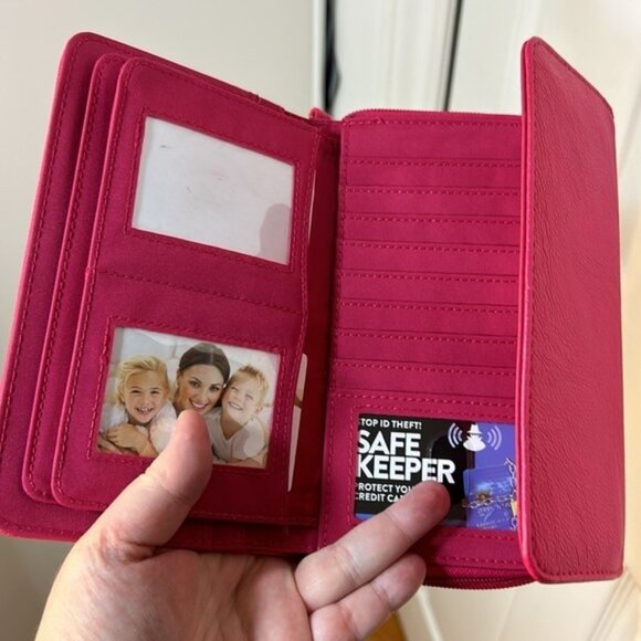 Mundi Hot Pink Wallet NWOT - Picture 6 of 6